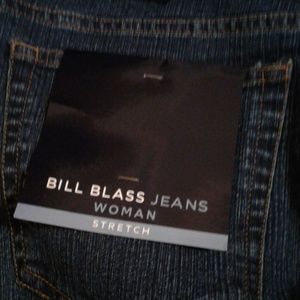 Bill Blass Stretch Jeans  - Average height